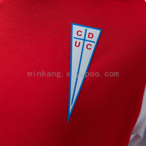 Camiseta Universidad Católica 2024 Visita - detalle manga