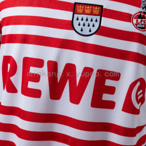 Camiseta 1. FC Köln 2024/25 Local - detalle de la manga