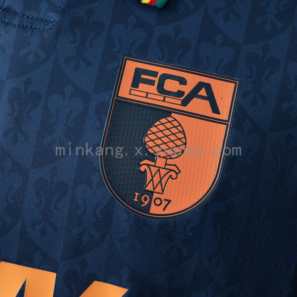 Camiseta FC Augsburg 2023/24 Edición Especial - detalle dobladillo inferior