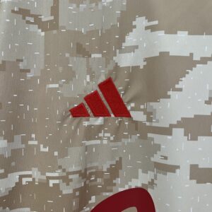 Camiseta Nottingham Forest 2023/24 Entrenamiento - detalle