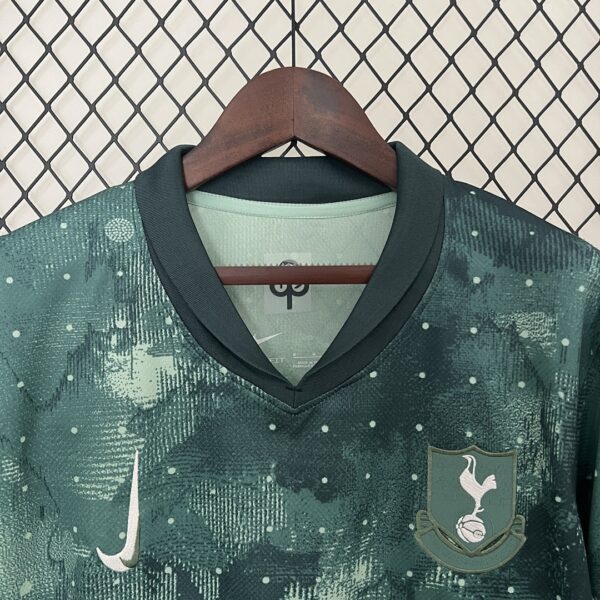 Camiseta Tottenham Hotspur 2023/24 Tercera - detalle
