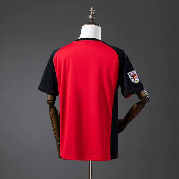 Camiseta Flamengo 1999/2000 Retro Local — detalle manga