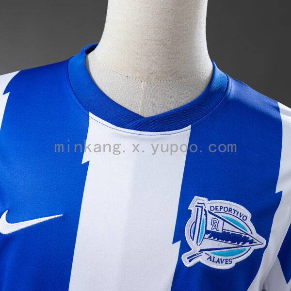 Camiseta Deportivo Alavés 2000/01 Retro Local — vista frontal