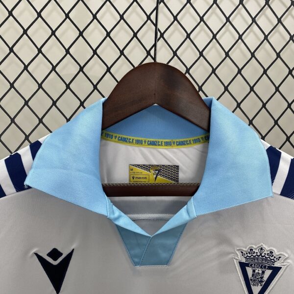 Camiseta Cádiz CF 2020/21 Visita — detalle