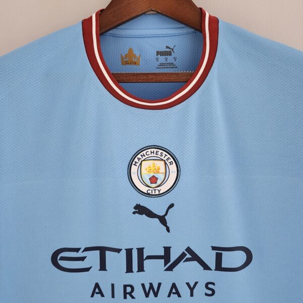 Camiseta Manchester City 2023/24 Local - vista diagonal