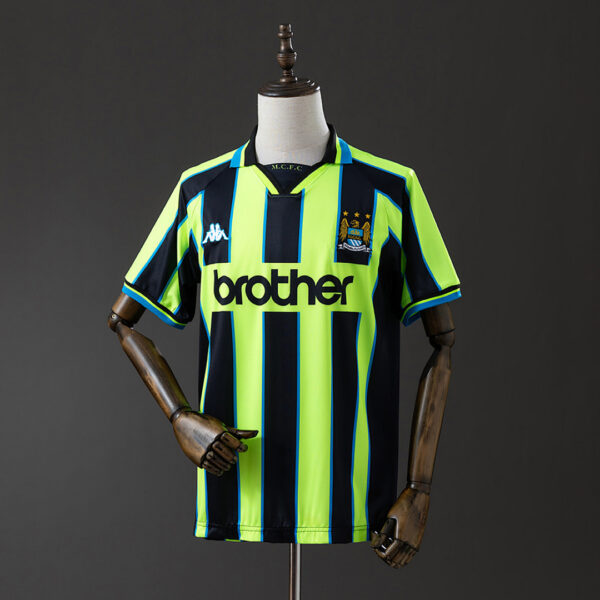 Camiseta Manchester City 1996/97 Visita Retro - vista frontal