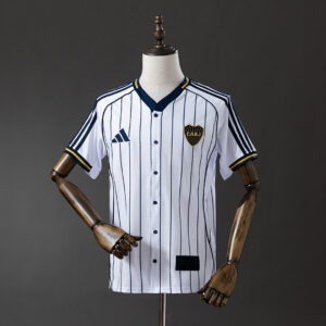 Camiseta Boca Juniors 2024 Edición Especial Pinstripe CABJ - detalle letras CABJ