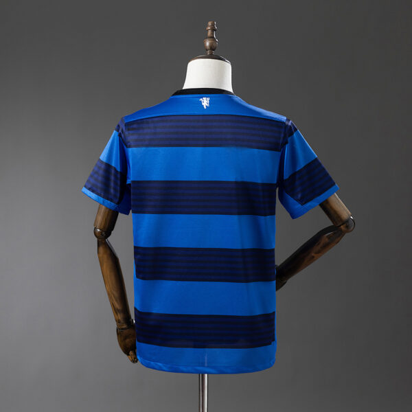 Camiseta Manchester United 2011/12 Retro Visita - detalle