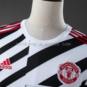 Camiseta Manchester United 2021 Tercera - vista frontal