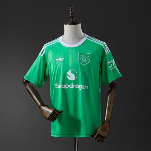 Camiseta Manchester United 2023/24 Arquero - vista frontal