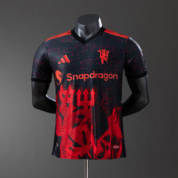 Camiseta Manchester United 2023/24 Edición Especial - vista frontal
