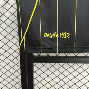 Camiseta Wolverhampton Wanderers 2023/24 Visita — detalle