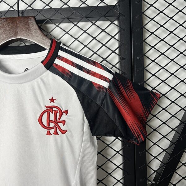 Camiseta Flamengo 2024/25 Visita — vista frontal