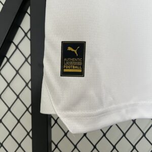 Camiseta Universidad Catolica 2023 Local - detalle