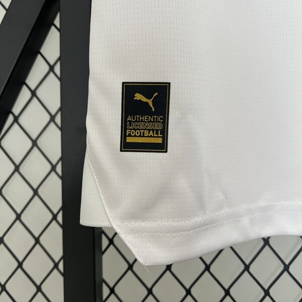 Camiseta Universidad Catolica 2023 Local - detalle