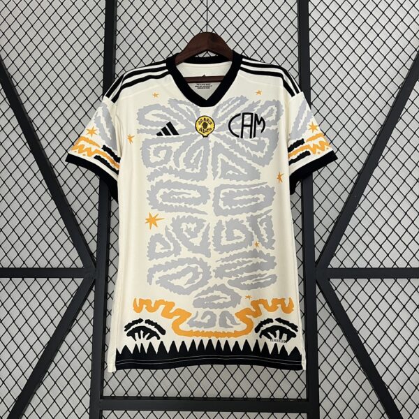 Camiseta Atlético Mineiro 2021 Edición Especial Manto da Massa 113 — detalle parte inferior