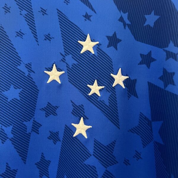 Camiseta Cruzeiro 2024/25 Local — detalle