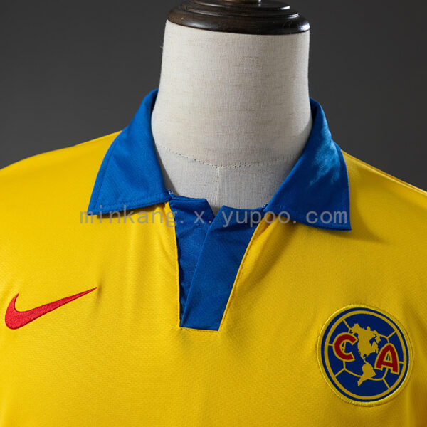 Camiseta Club América 2011/12 Retro Local - detalle escudo