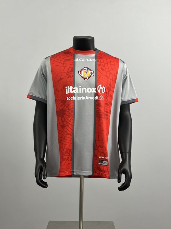 Camiseta Cremonese 2023/24 Local - detalle