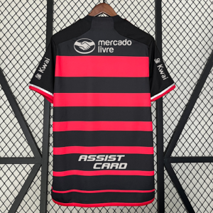 Camiseta Flamengo 2023/24 Local — vista lateral