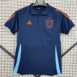 Camiseta Universidad de Chile 2023/24 Polo de Entrenamiento - detalle escudo