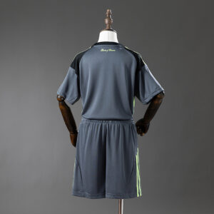 Camiseta Manchester United 2023/24 Entrenamiento Niño - tela en primer plano