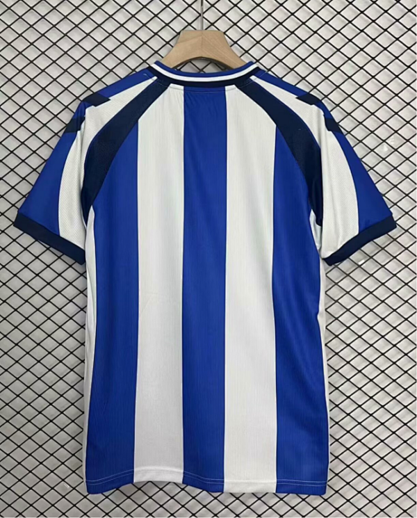 Camiseta Málaga CF 2012/13 Retro Local — detalle escudo