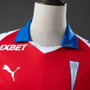 Camiseta Universidad Católica 2024 Visita - vista frontal