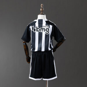 Camiseta Atlético Mineiro 2024/25 Local – vista lateral