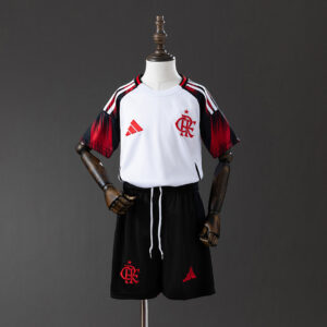Camiseta Flamengo 2023/24 Visita — vista frontal completa del kit en maniquí