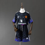 Camiseta Manchester United 2023/24 Edición Especial - vista frontal