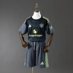 Camiseta Manchester United 2023/24 Entrenamiento Niño - vista frontal