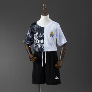 Camiseta Real Madrid 2024/25 Edición Especial - vista frontal completa