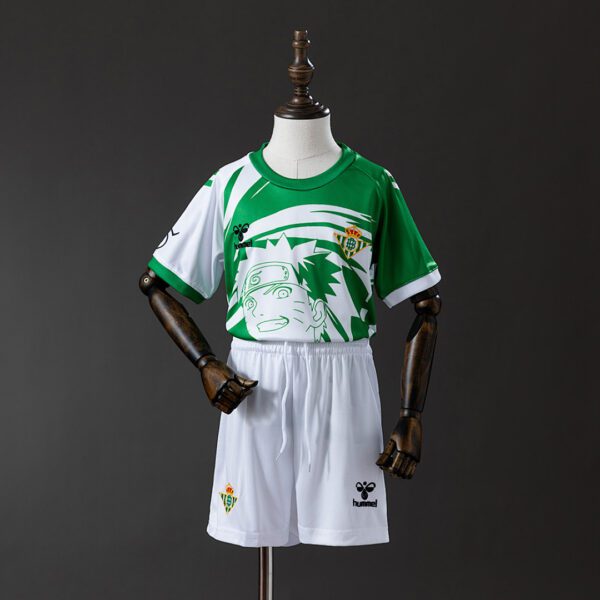 Camiseta Real Betis Temática Naruto Niño - detalle logo Naruto Shippuden
