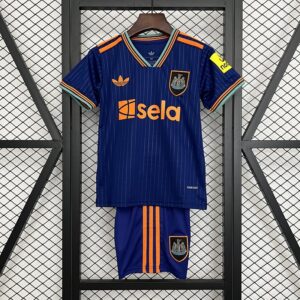 Camiseta Newcastle United 2023/24 Tercera - detalle