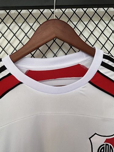 Camiseta River Plate 2017/18 Entrenamiento - detalle
