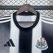 Camiseta Newcastle United 2024/25 Local - detalle
