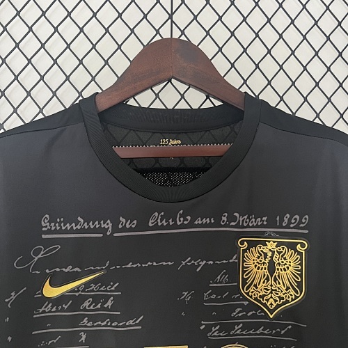 Camiseta Eintracht Frankfurt 2023/24 Edición Especial 1899 - detalle