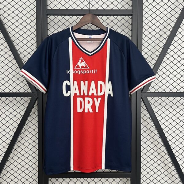 Camiseta París Saint-Germain 1974 Retro - primer plano