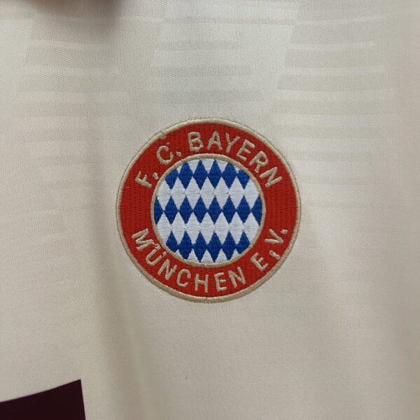 Camiseta Bayern Munich 1991 Retro Visita - detalle