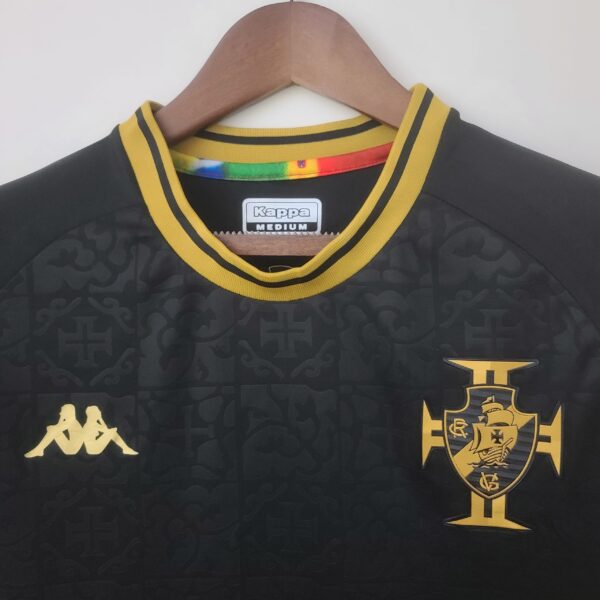 Camiseta Vasco da Gama 2023/24 Local — detalle patrocinador manga