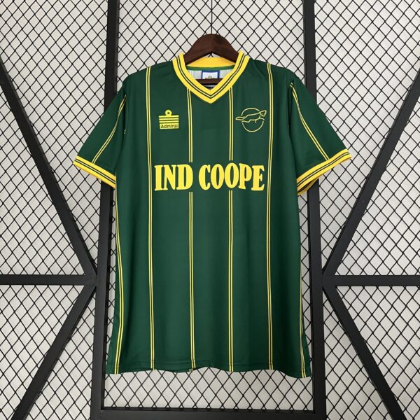 Camiseta Leicester City 1984 Retro Visitante - detalle