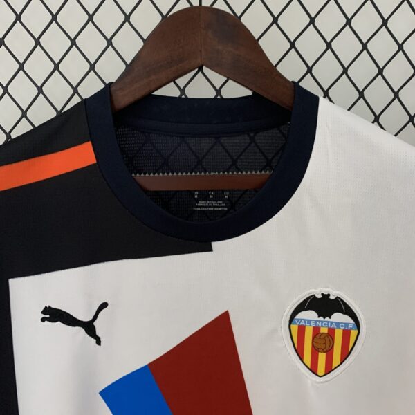 Camiseta Valencia C.F. 2023/24 Edición Especial - detalle