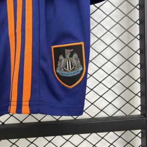 Camiseta Newcastle United 2023/24 Tercera - detalle