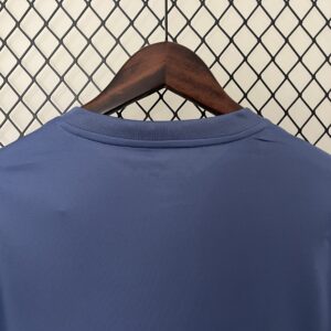 Camiseta Cruzeiro 2024 Entrenamiento — detalle de la marca