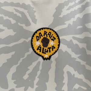 Camiseta Internacional 2023/24 Tercera Edición Especial — detalle