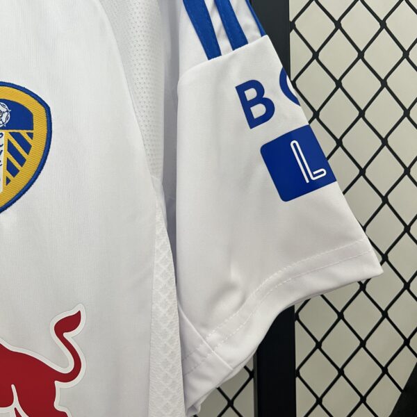 Camiseta Leeds United 2023/24 Local - detalle