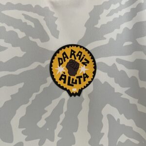 Camiseta Internacional 2023/24 Tercera Edición Especial — detalle