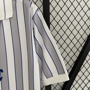 Camiseta Everton 1990 Retro Local - detalle del hombro derecho