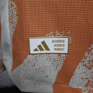 Camiseta Roma 2023/24 Visita Versión Jugador - detalle